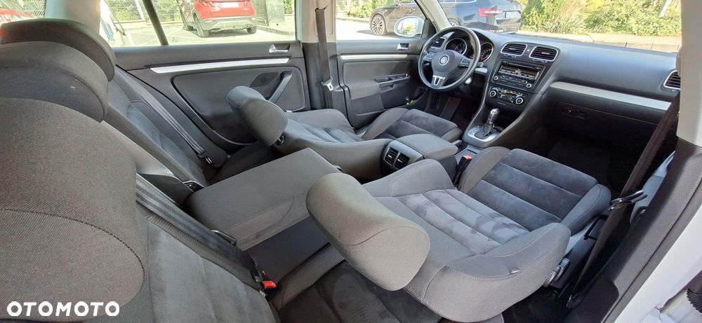 Volkswagen Golf Variant 1.4 TSI DSG Exclusive - 21