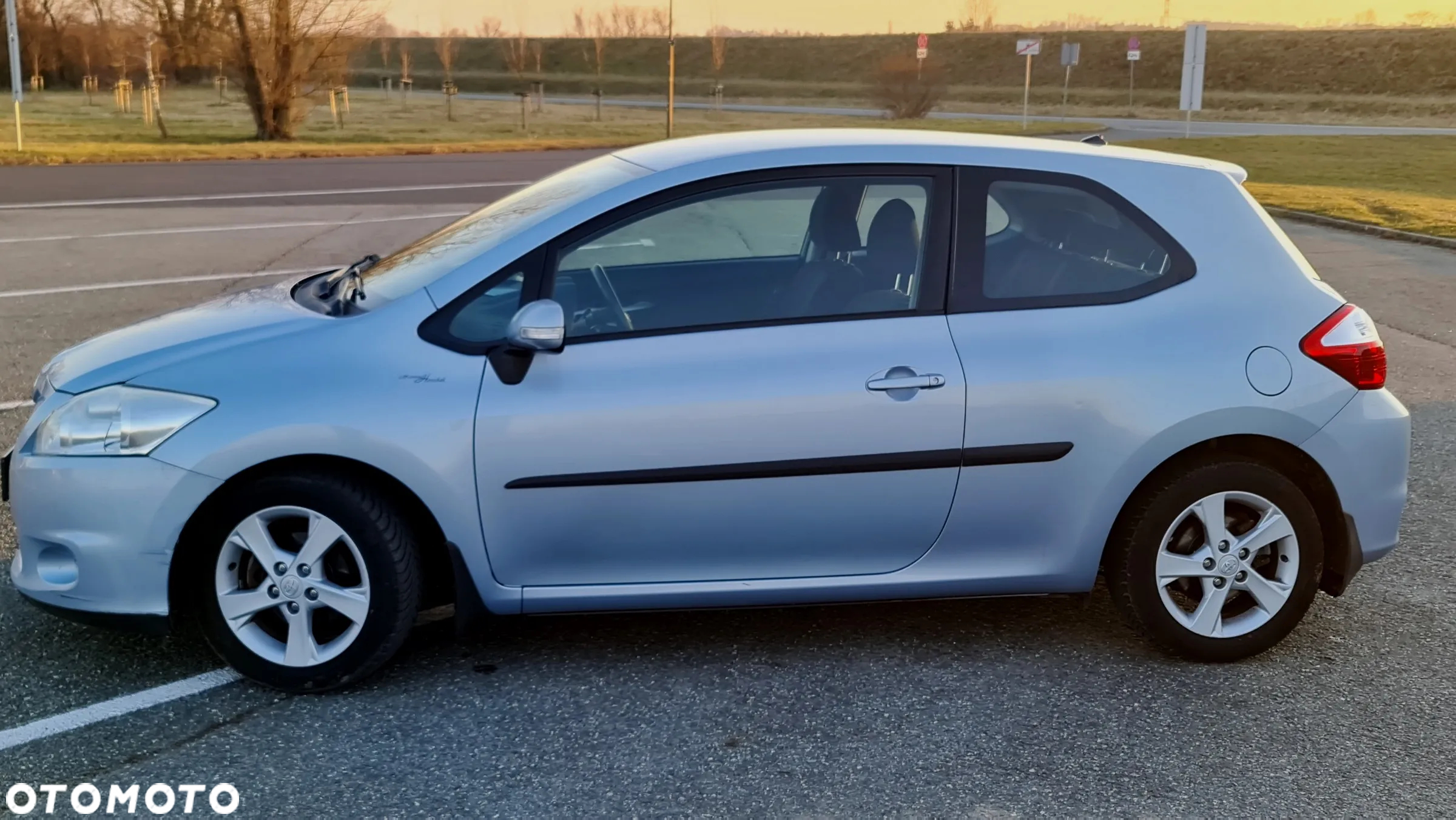 Toyota Auris 1.6 Edition - 6