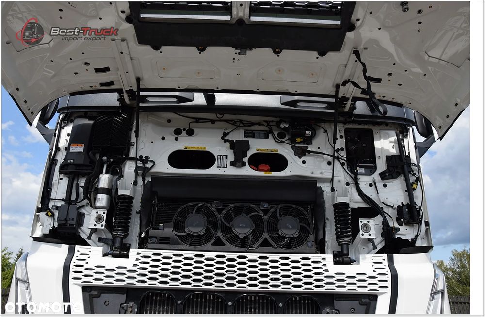 Volvo FH500  XL  |  I-SAVE |  STANDARD |  ZBIORNIKI 1220 L |  FULL LED  |  I-PARK COOL - 30