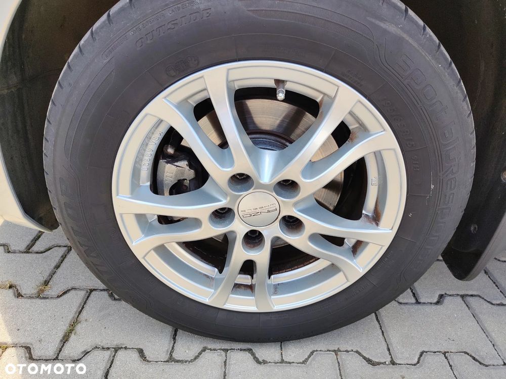 Volkswagen Golf 1.4 Comfortline - 11