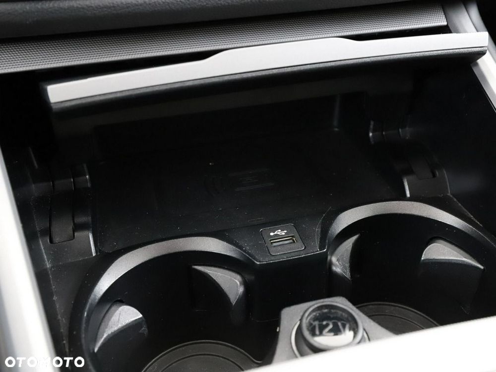 BMW Seria 3 320d xDrive - 30