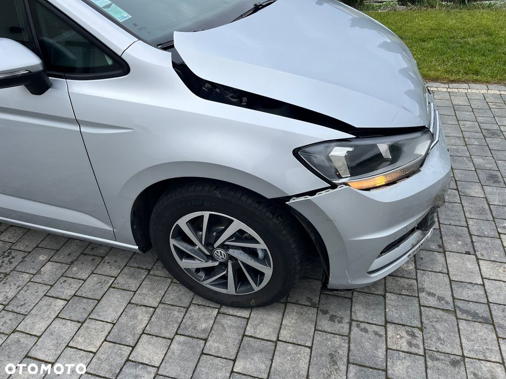 Volkswagen Touran 1.6 TDI SCR BlueMotion Technology Comfortline - 9