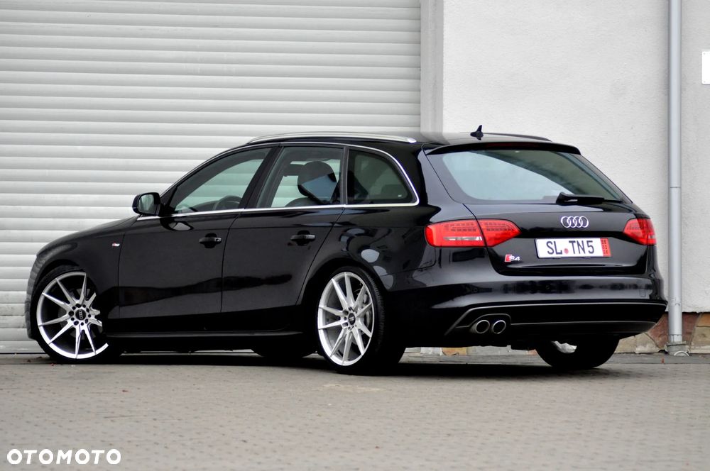 Audi A4 Avant - 9