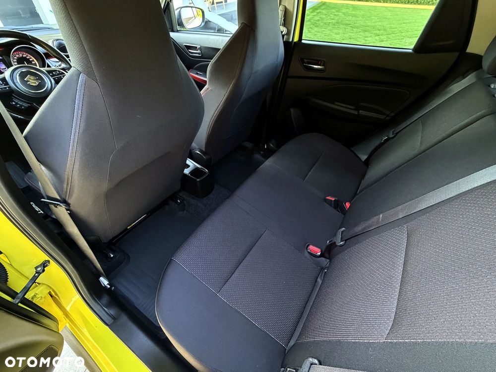 Suzuki Swift Sport 1.4 Boosterjet Hybrid - 27