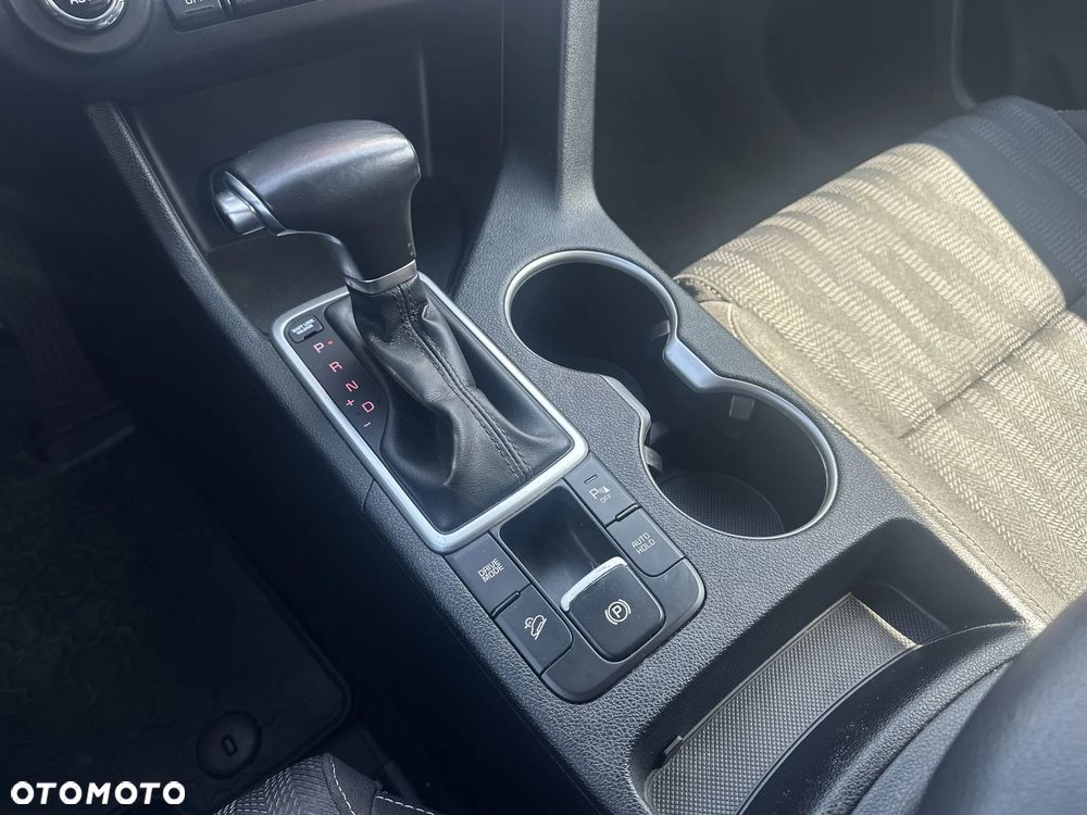 Kia Sportage 1.6 CRDI M 2WD DCT - 37