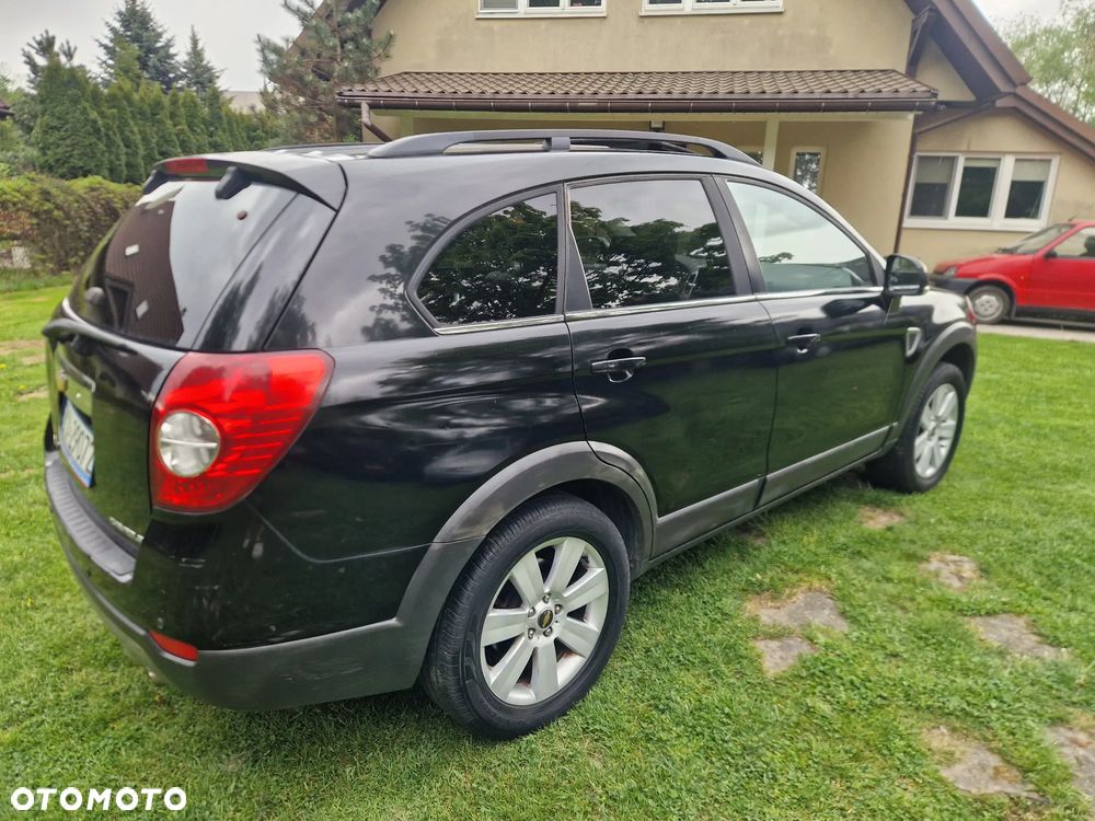 Chevrolet Captiva 2.0 d LT base - 26