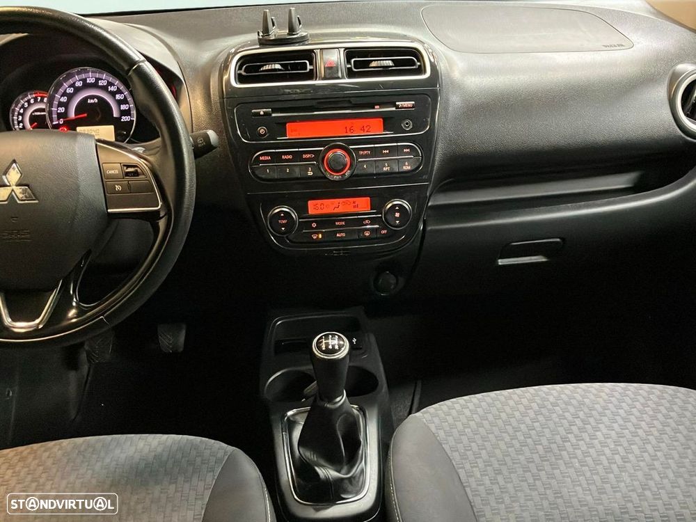 Mitsubishi Space Star 1.2 Intense - 10