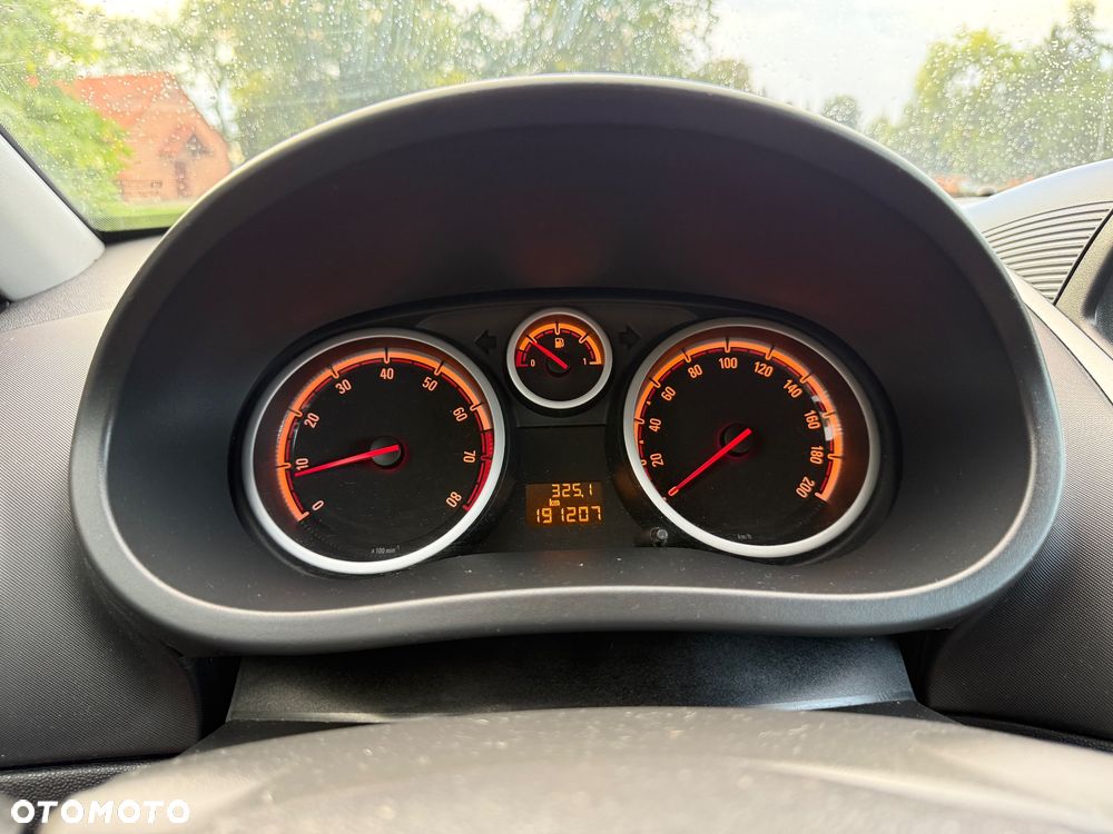 Opel Corsa 1.4 16V Sport - 20