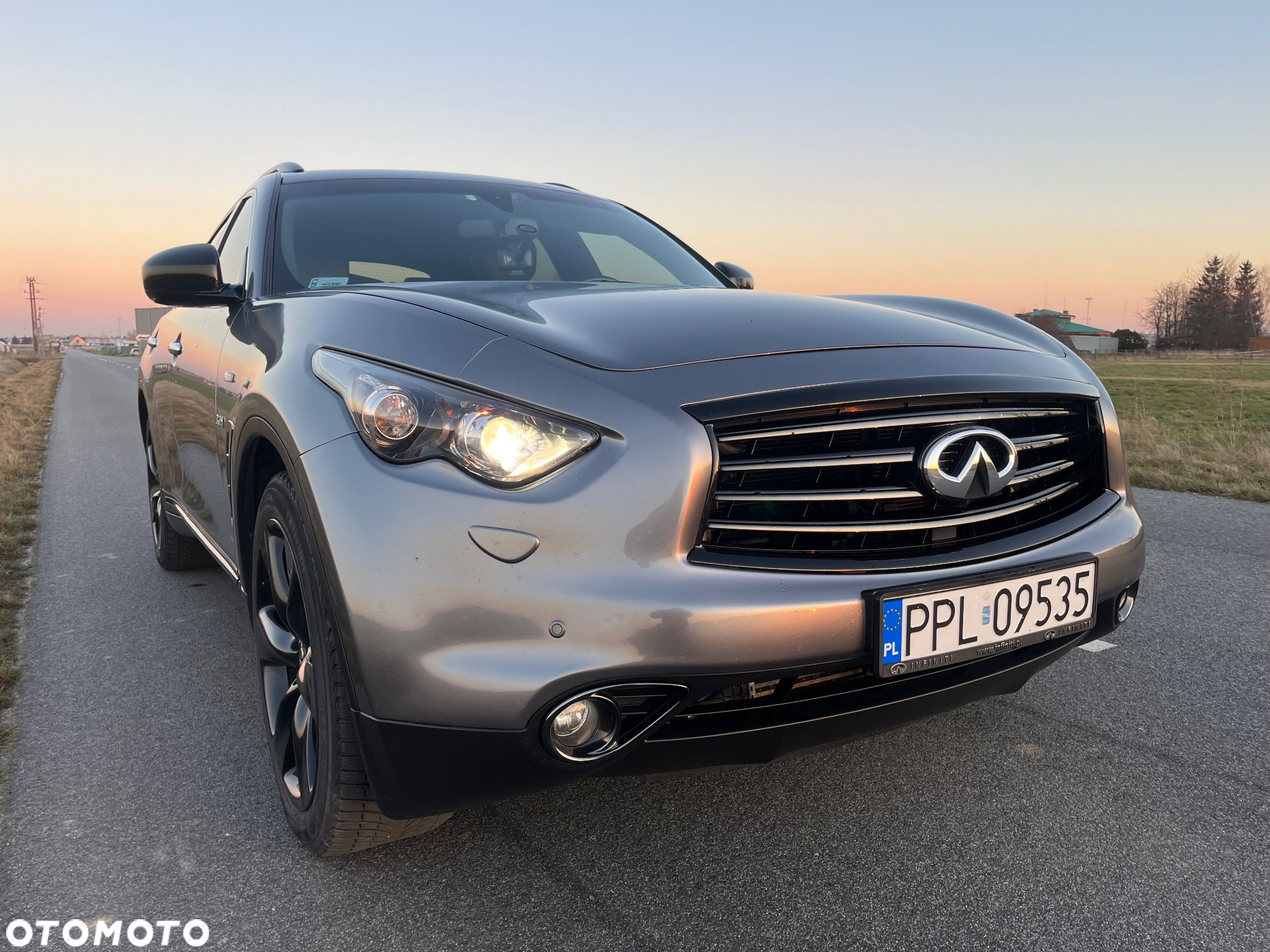Infiniti QX70 3.0d S - 15