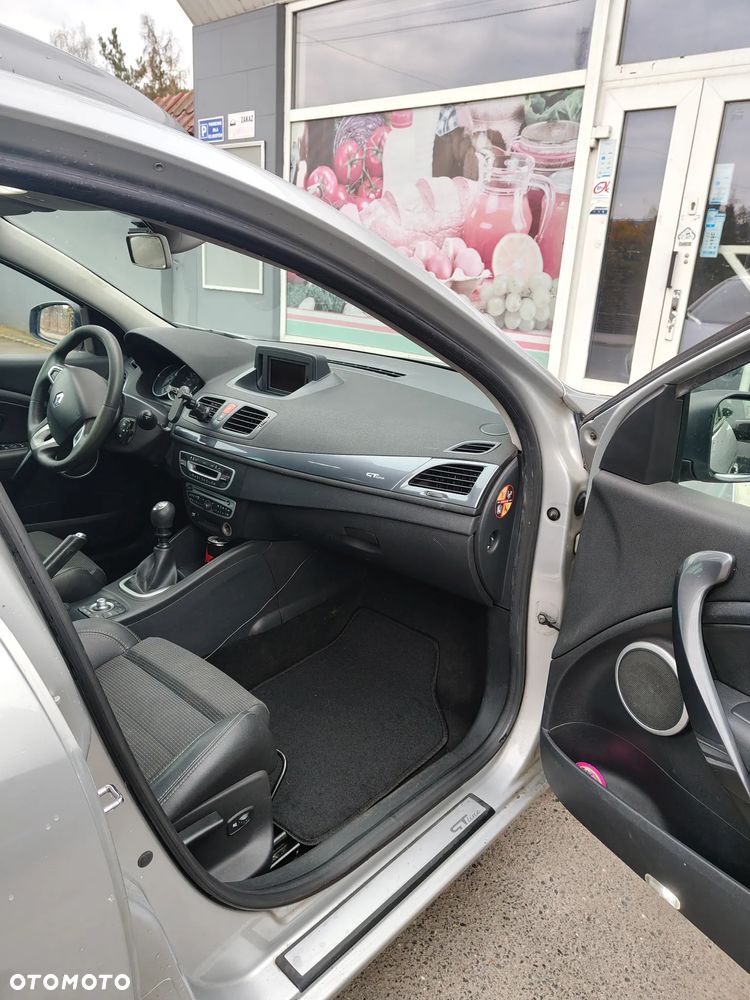 Renault Megane 1.9 dCi Dynamique Euro5 - 16