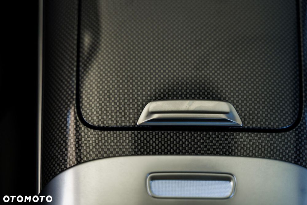 Mercedes-Benz Klasa C - 23