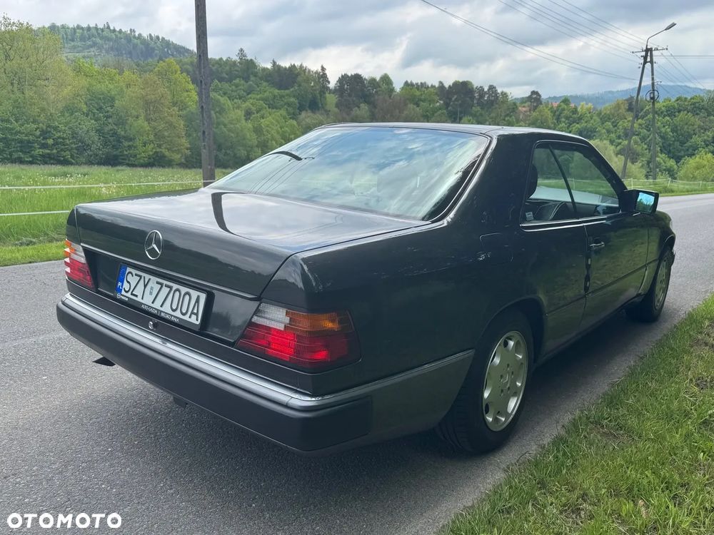 Mercedes-Benz W124 (1984-1993) - 8