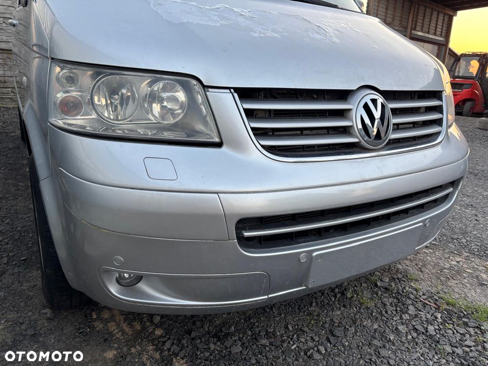 zderzak przedni kompletny na spryski PDC atrapa przód vw transporter multivan caravelle t5 LA7W - 2