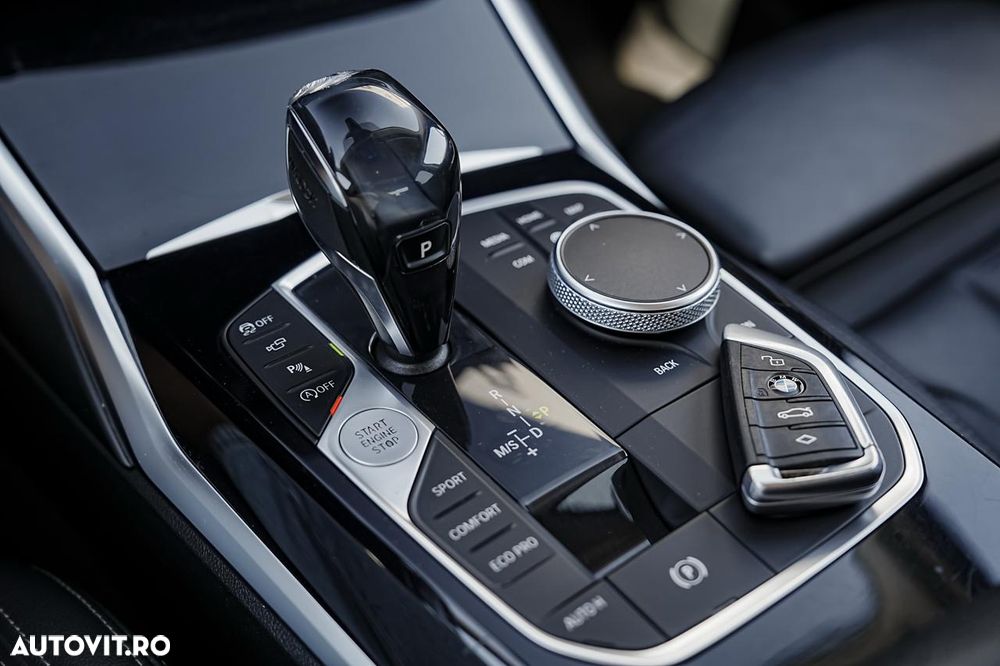 BMW Seria 3 320d Aut. Sport Line - 19
