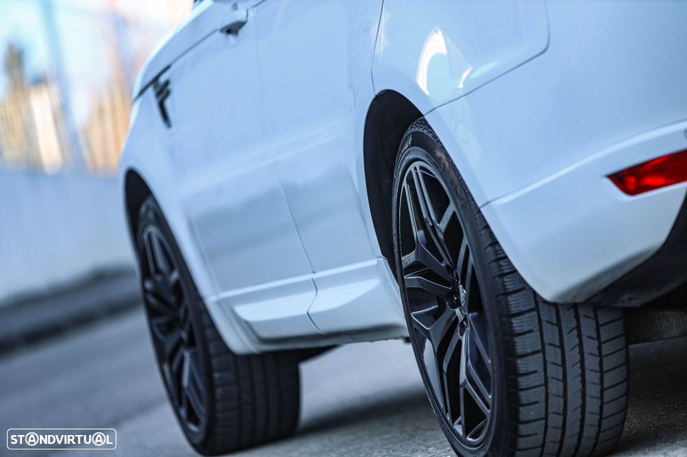 Land Rover Range Rover Sport 3.0 TDV6 HSE - 30
