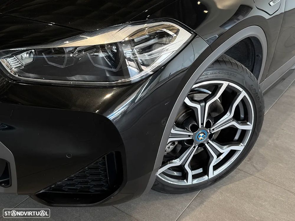 BMW X2 25 e xDrive X Pack M - 6