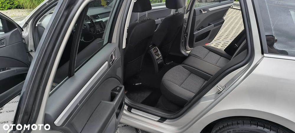 Skoda Superb 1.6 TDI Elegance Greenline - 16