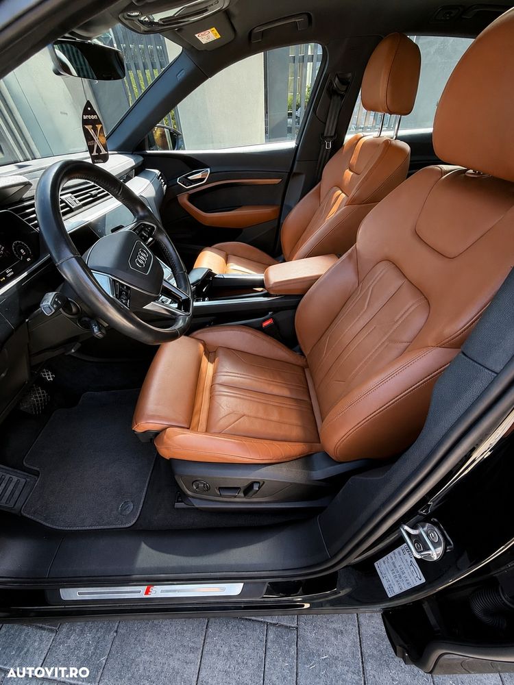 Audi e-tron 50 quattro - 4