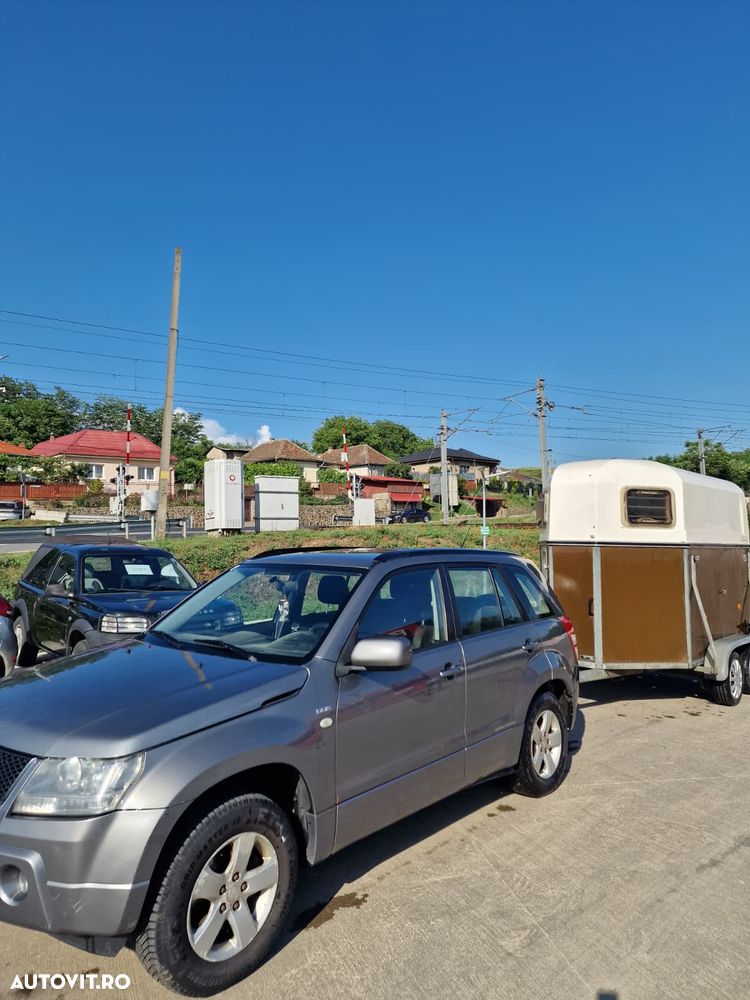Suzuki Grand Vitara 1.9 DDIS JLX - 4