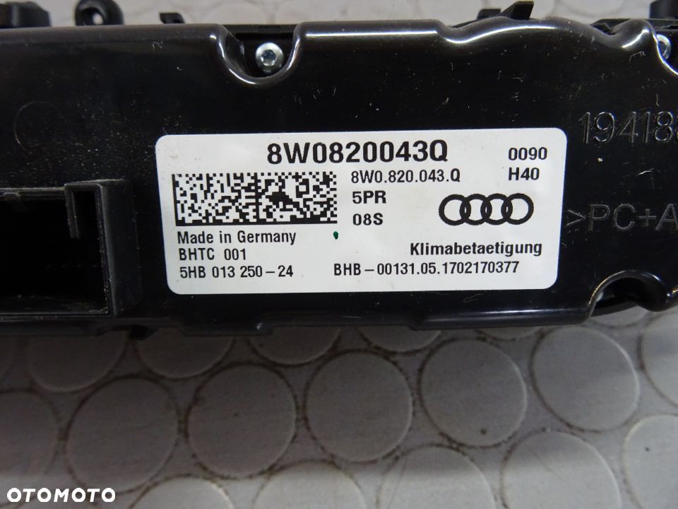 8W0820043Q panel klimatyzacji Audi A4 B9 8W A5 czesci - 2