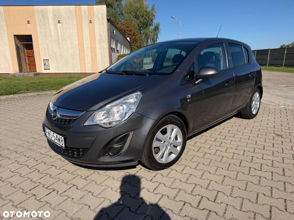 Opel Corsa 1.4 16V 150 Jahre - 2