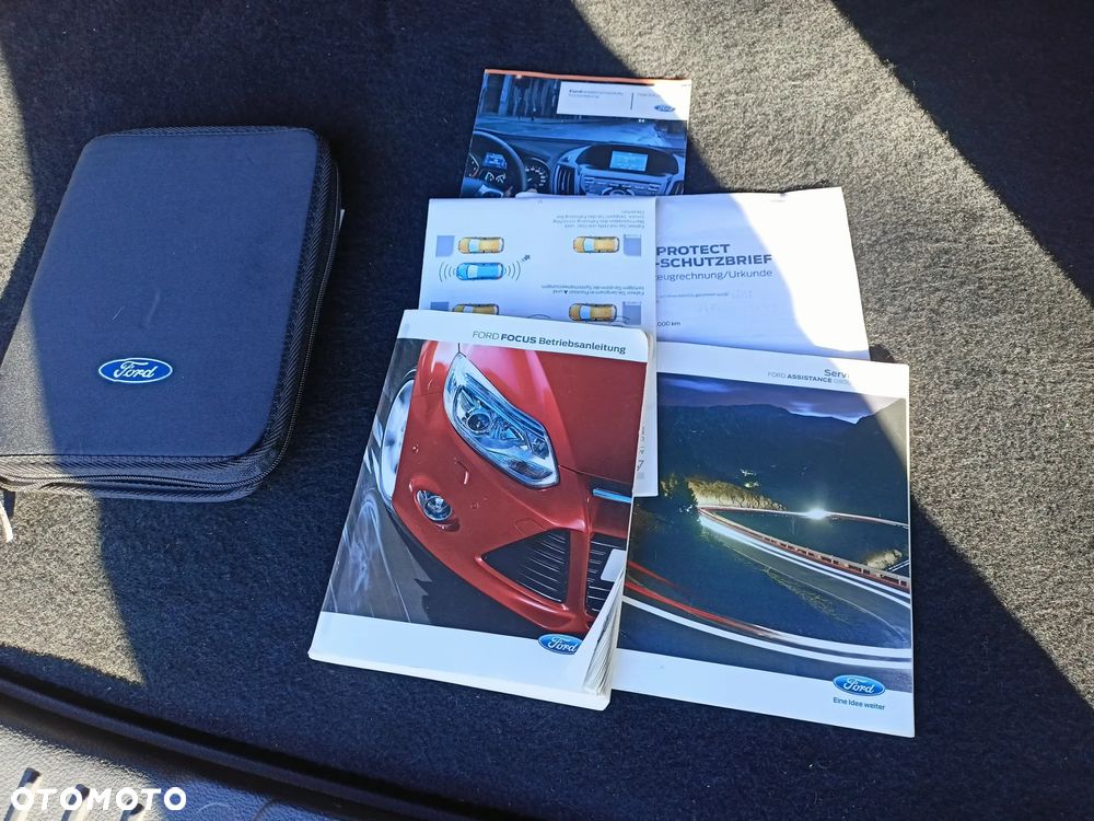 Ford Focus - 22