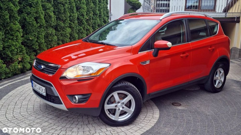 Ford Kuga - 2