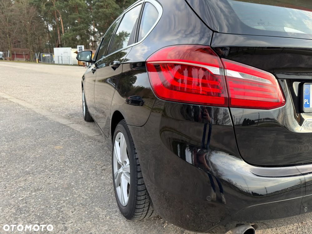 BMW Seria 2 218i - 6