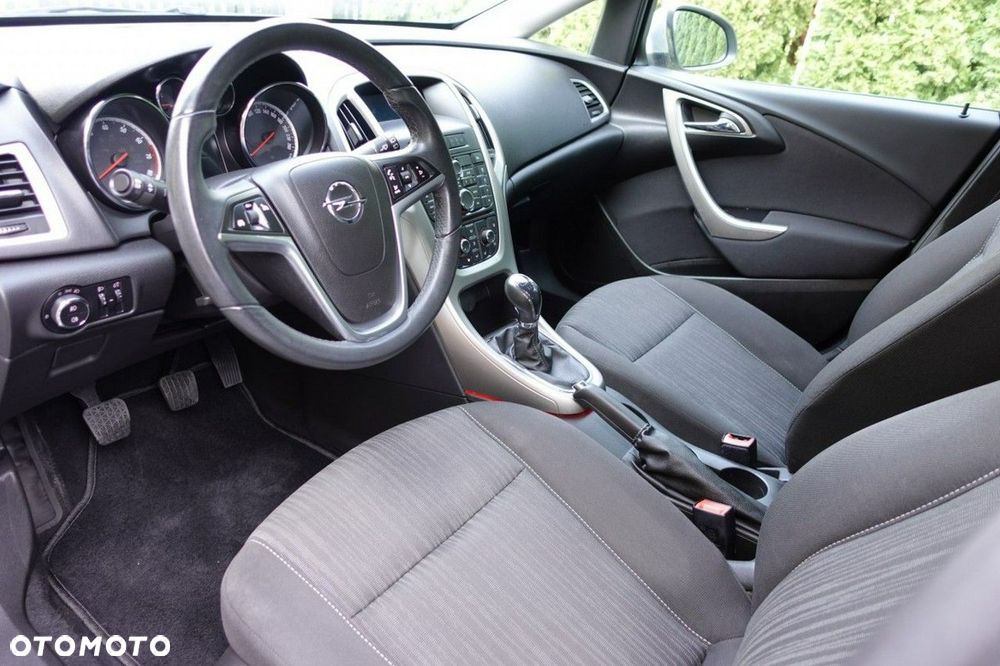Opel Astra - 12