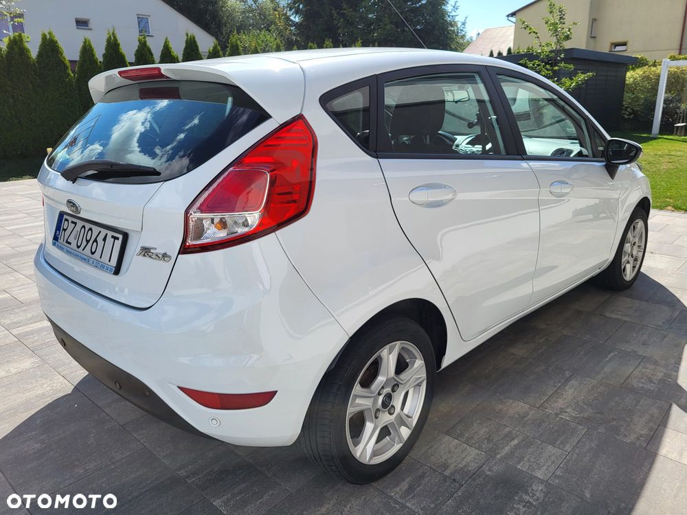 Ford Fiesta 1.4 Trend - 5