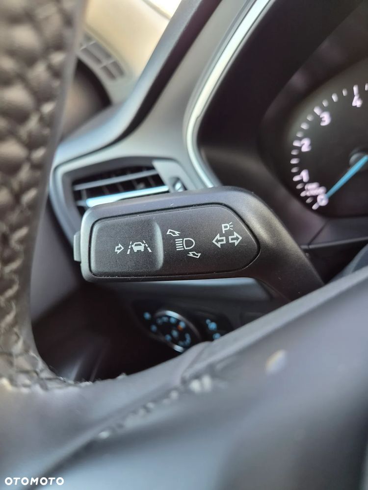 Ford Focus 1.0 EcoBoost Titanium - 16