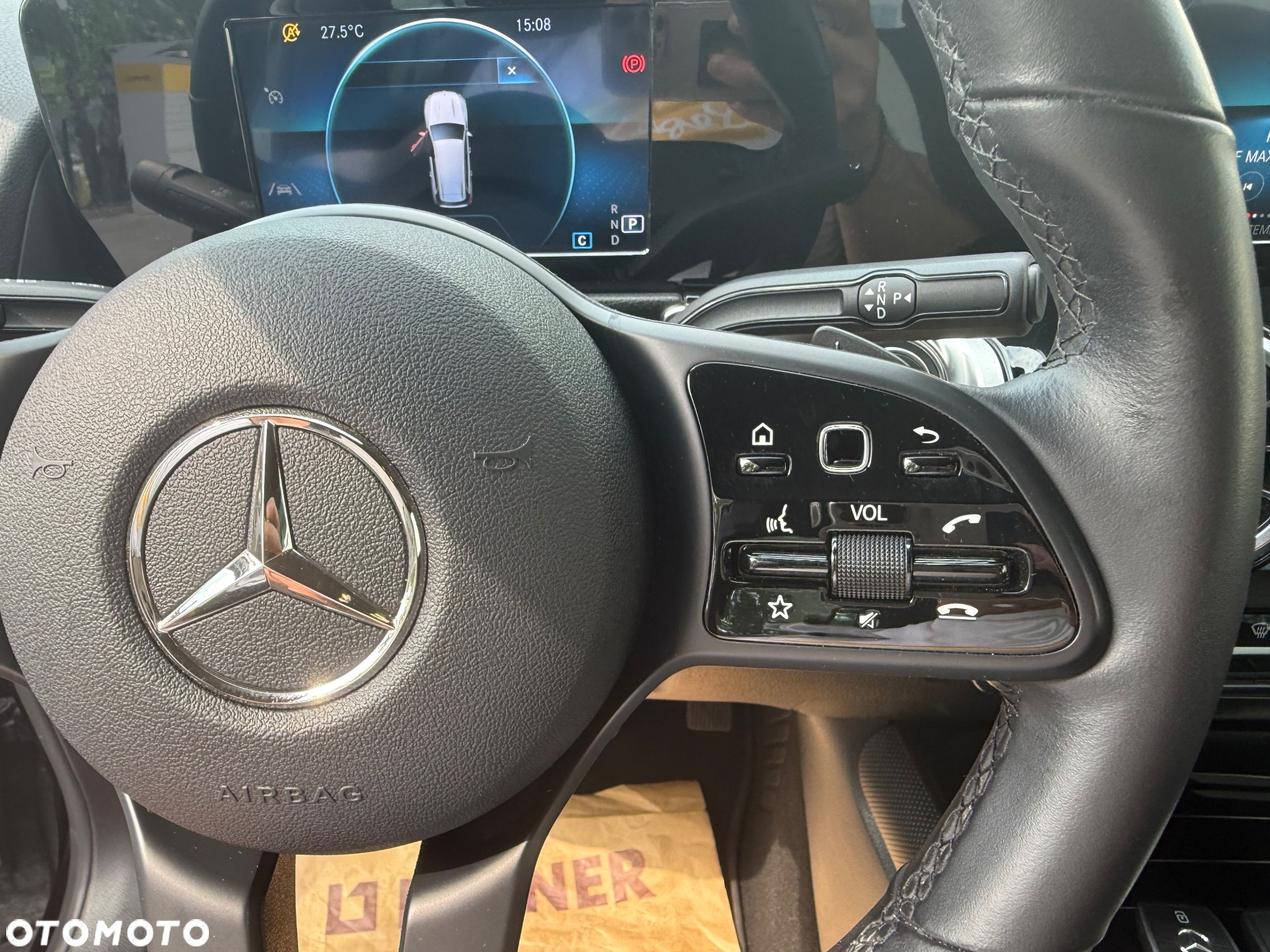Mercedes-Benz GLB 200 7G-DCT - 18