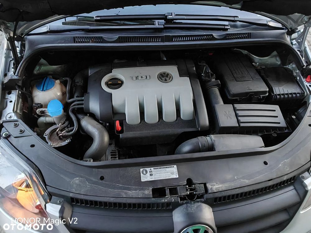 Volkswagen Golf Plus 1.9 TDI Cross - 26