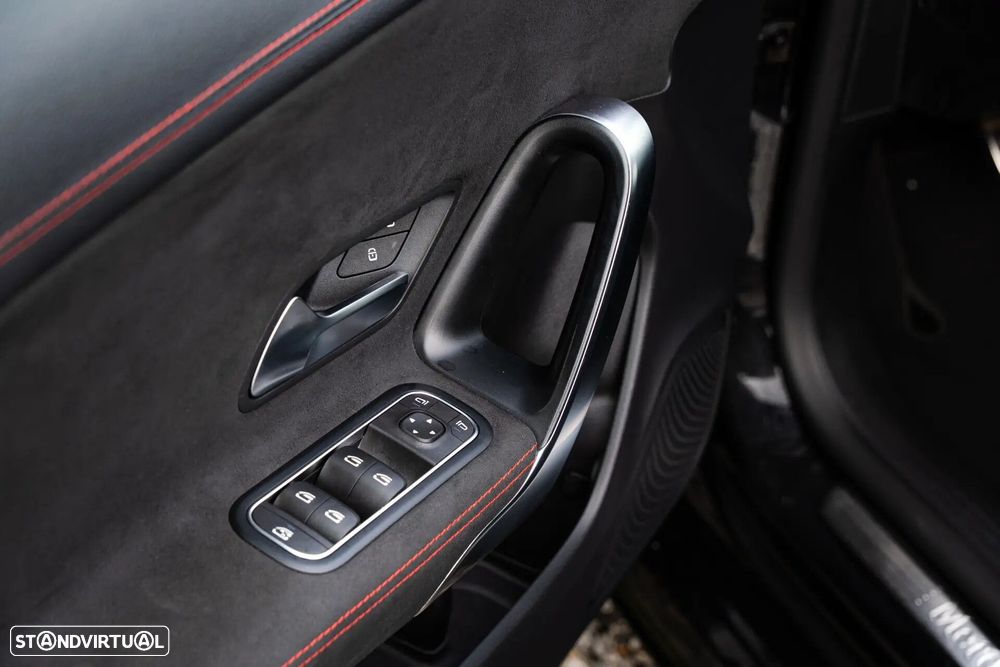 Mercedes-Benz CLA 180 - 15