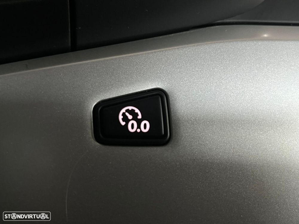 Audi A4 2.0 TDI S-line S tronic - 25