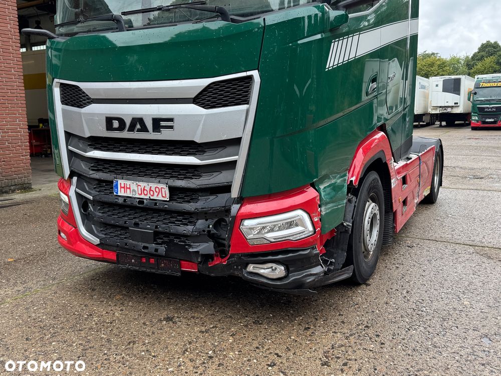 DAF XG+ 480 / ACC / CAŁY NA PODUCHACH / KLIMA POSTOJOWA/ELEKTRYCZNE ŁÓŻKO /RETARDER/ DWA ŁÓZKA / ZNIEMIEC - 7