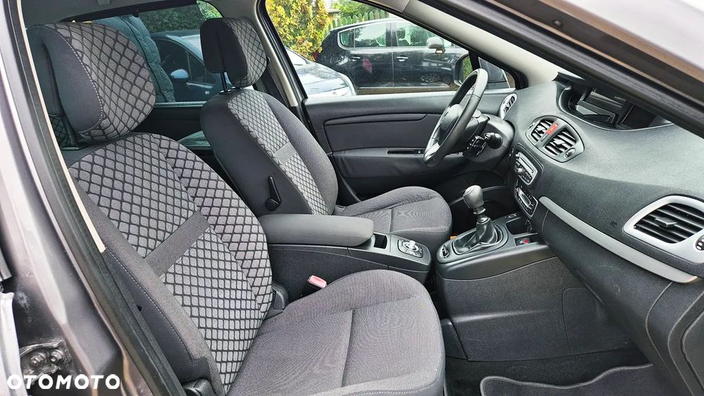 Renault Scenic 1.6 16V 110 TomTom Edition - 38