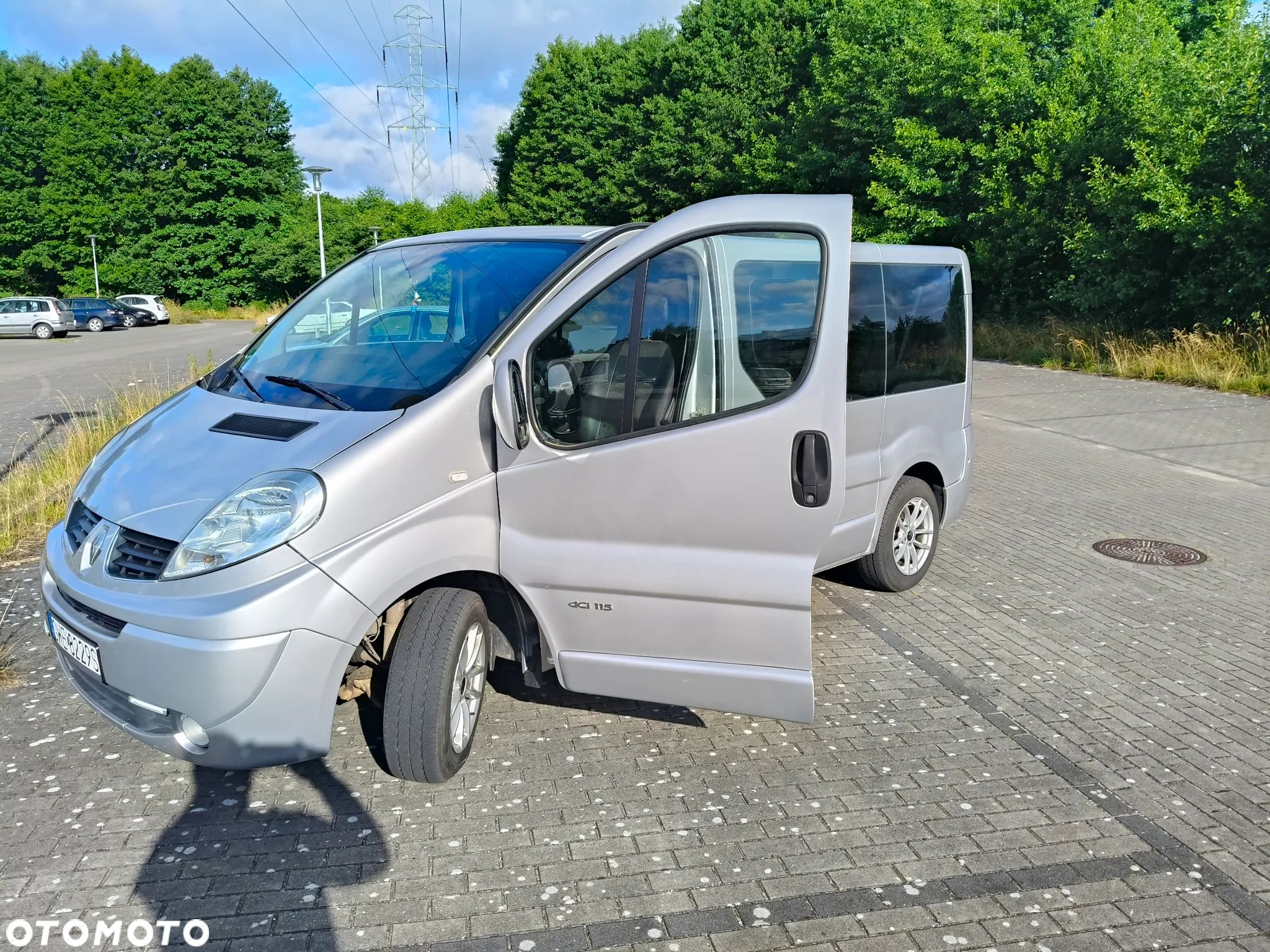 Renault Trafic 2.0 dCi 115 Combi L1H1 - 1