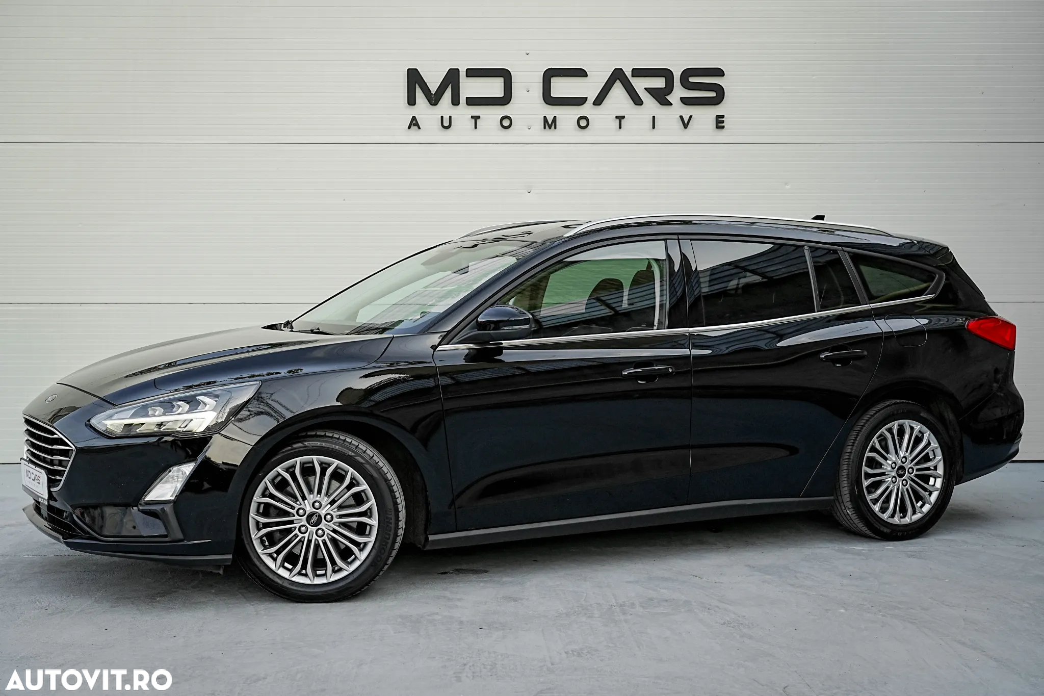 Ford Focus 1.5 EcoBlue Start-Stopp-System Aut. TITANIUM - 19