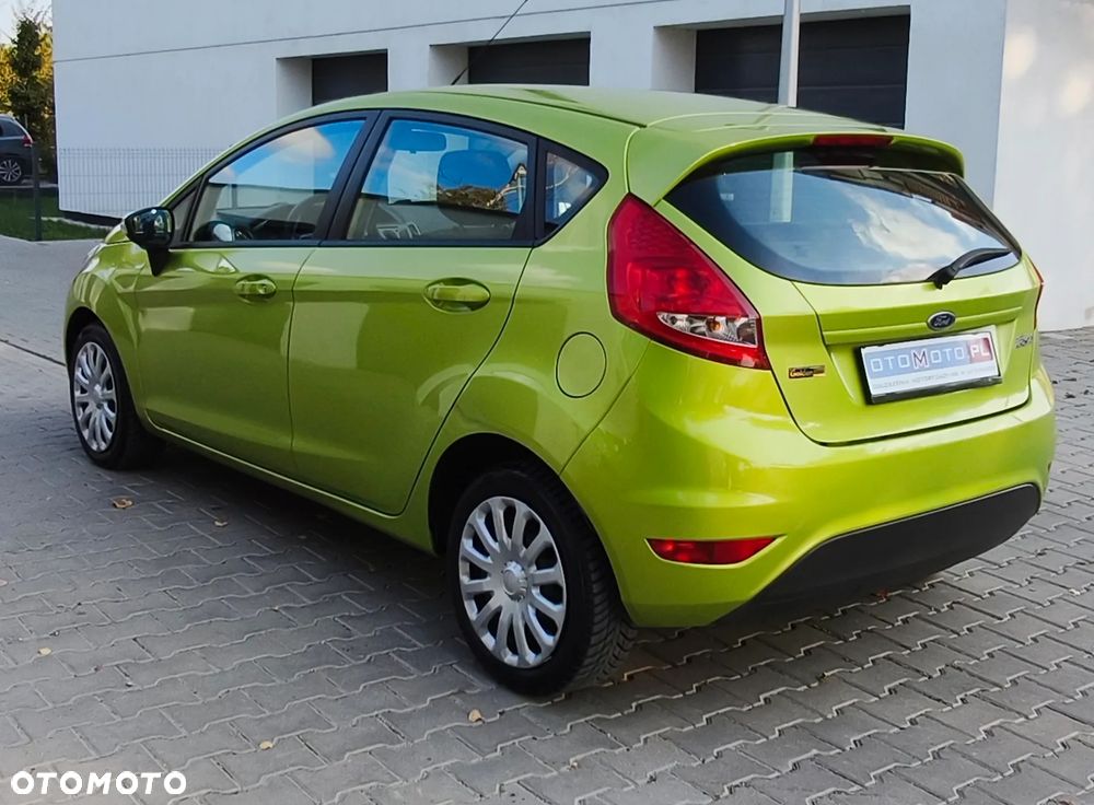 Ford Fiesta - 16