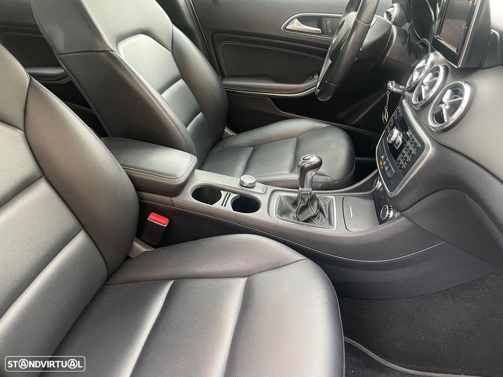 Mercedes-Benz GLA 200 CDI Style - 12