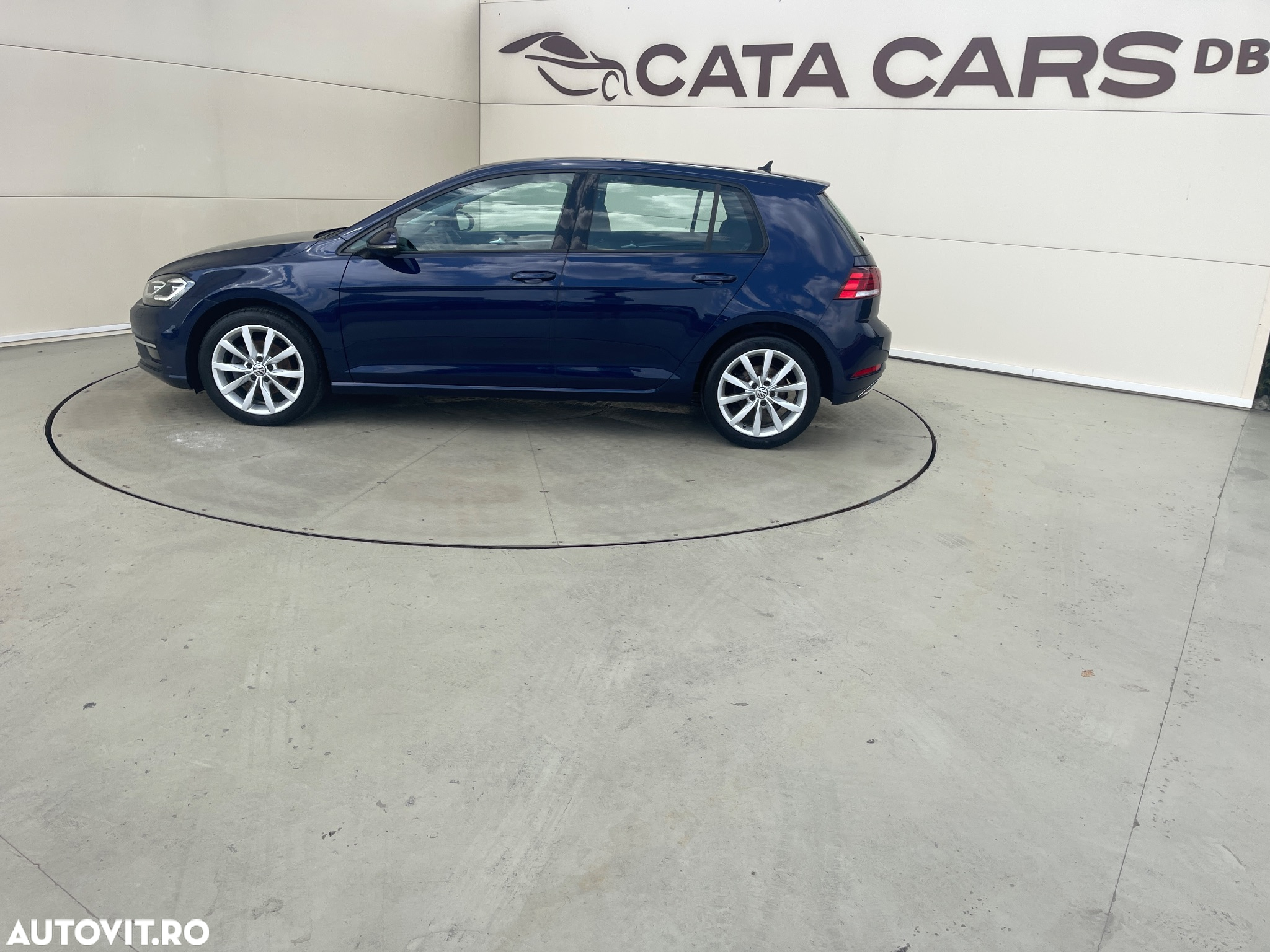 Volkswagen Golf 2.0 TDI (BlueMotion Technology) Highline - 7