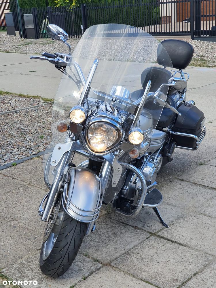 Yamaha XV - 13