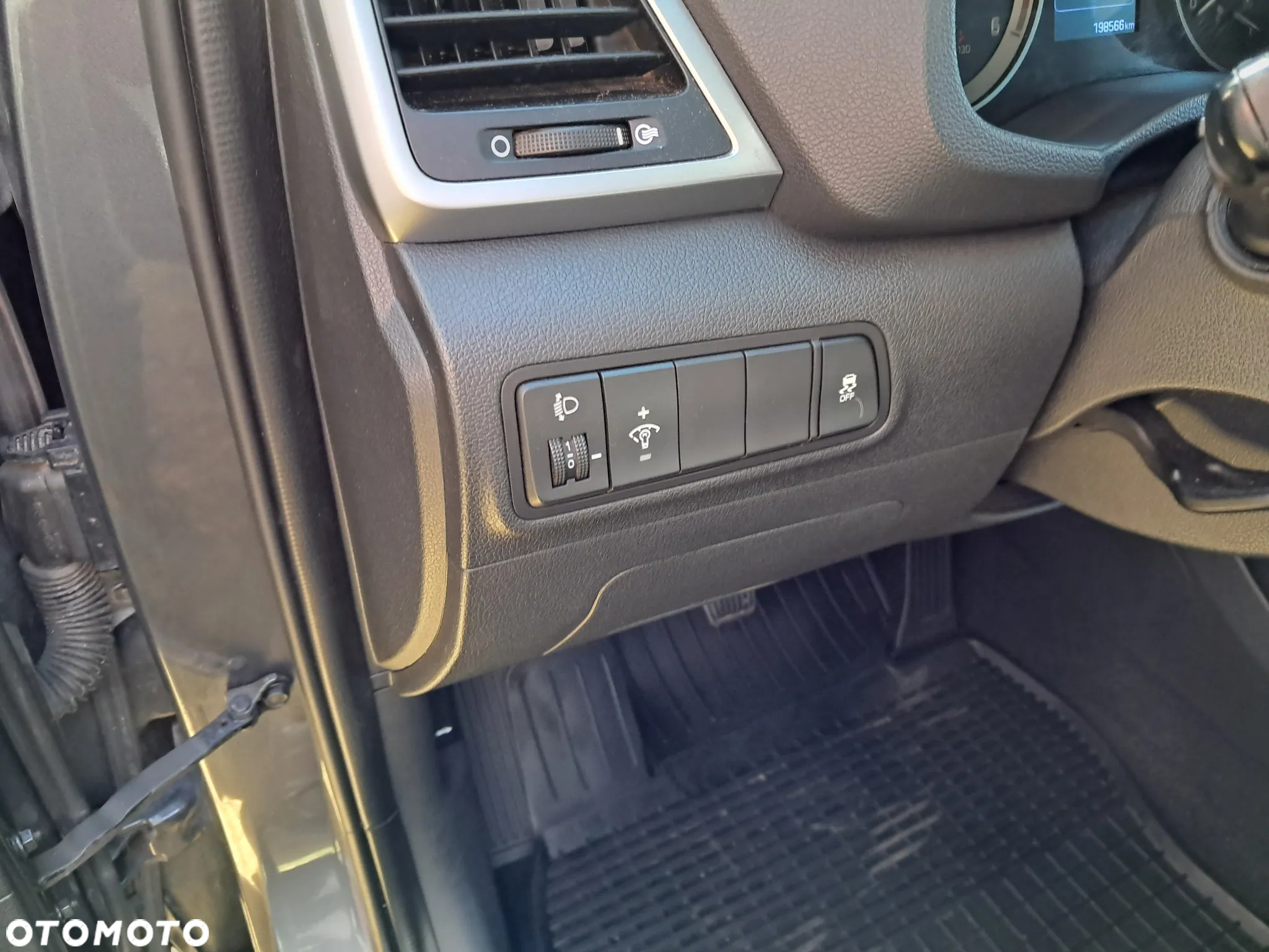 Hyundai Tucson 2.0 CRDi 2WD Style - 20