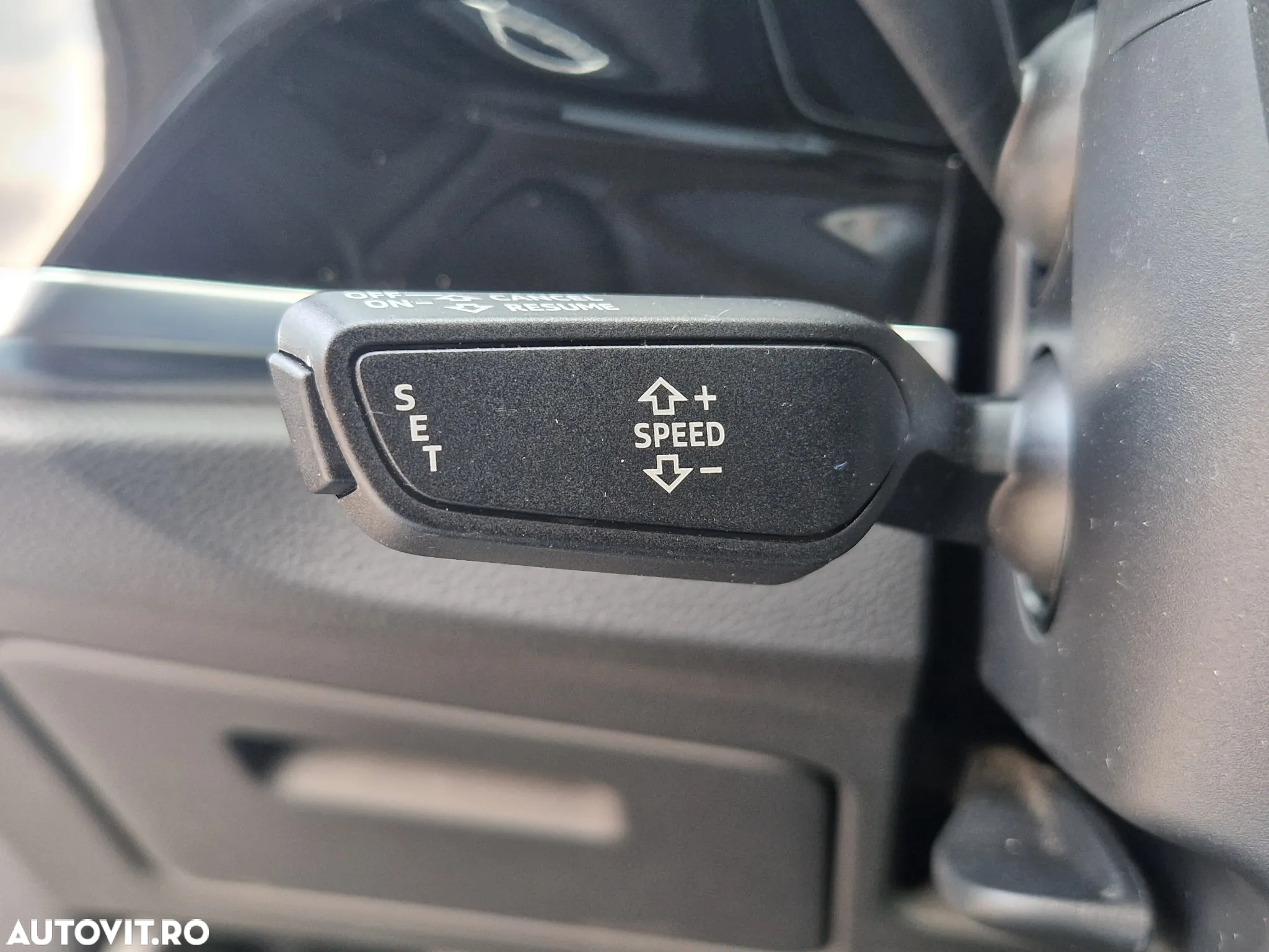 Audi Q3 2.0 35 TDI S tronic quattro Basic - 23