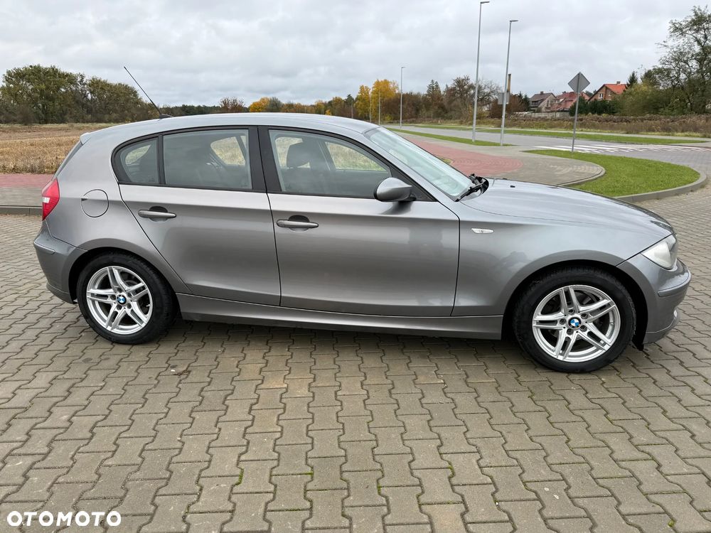 BMW Seria 1 118i - 4