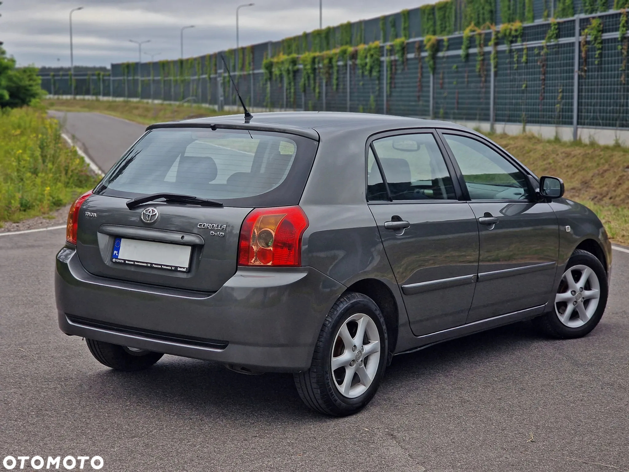 Toyota Corolla 1.4 D-4D - 5