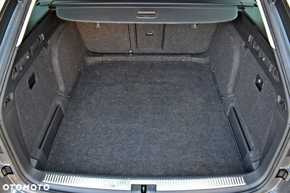 Skoda Superb 2.0 TSI Ambition DSG - 27