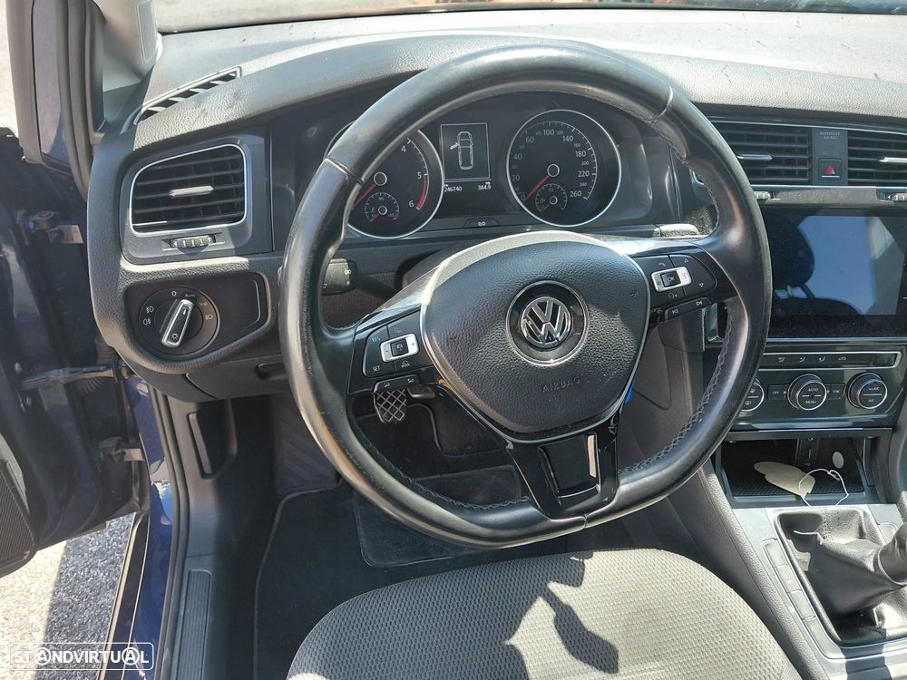 VW Golf Variant 1.6 TDi Highline - 12