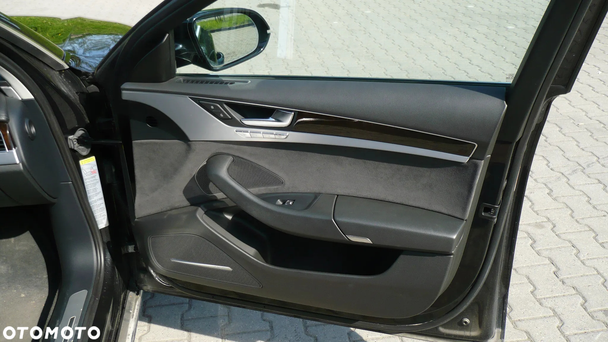 Audi A8 4.2 FSI Quattro - 10